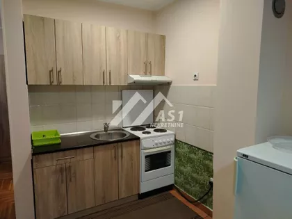 Hadži Ruvimova | 4zida.rs