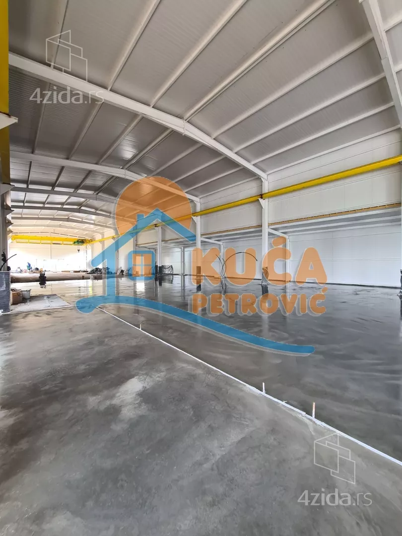 Lokal | 4zida
