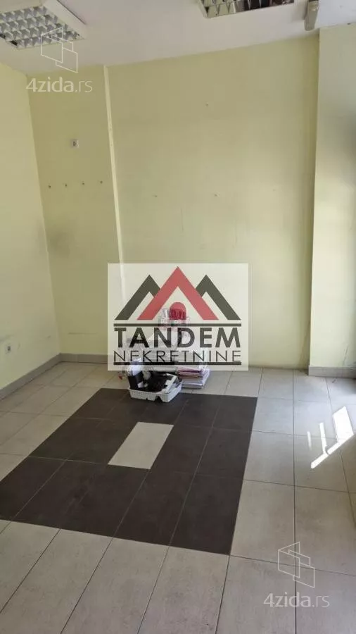 Lokal | 4zida