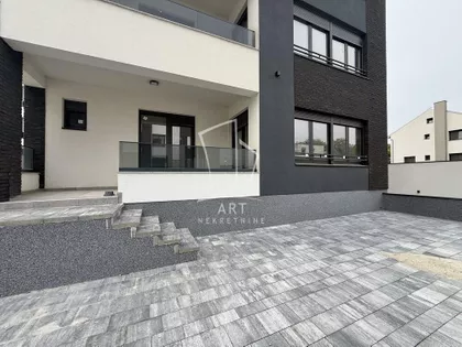Pregrevica | 4zida.rs