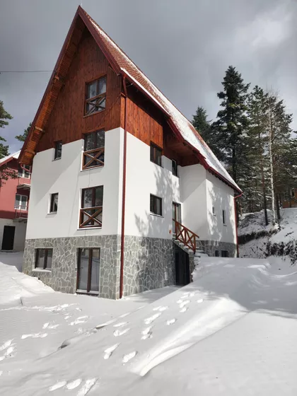 Ljuti Krš | 4zida.rs