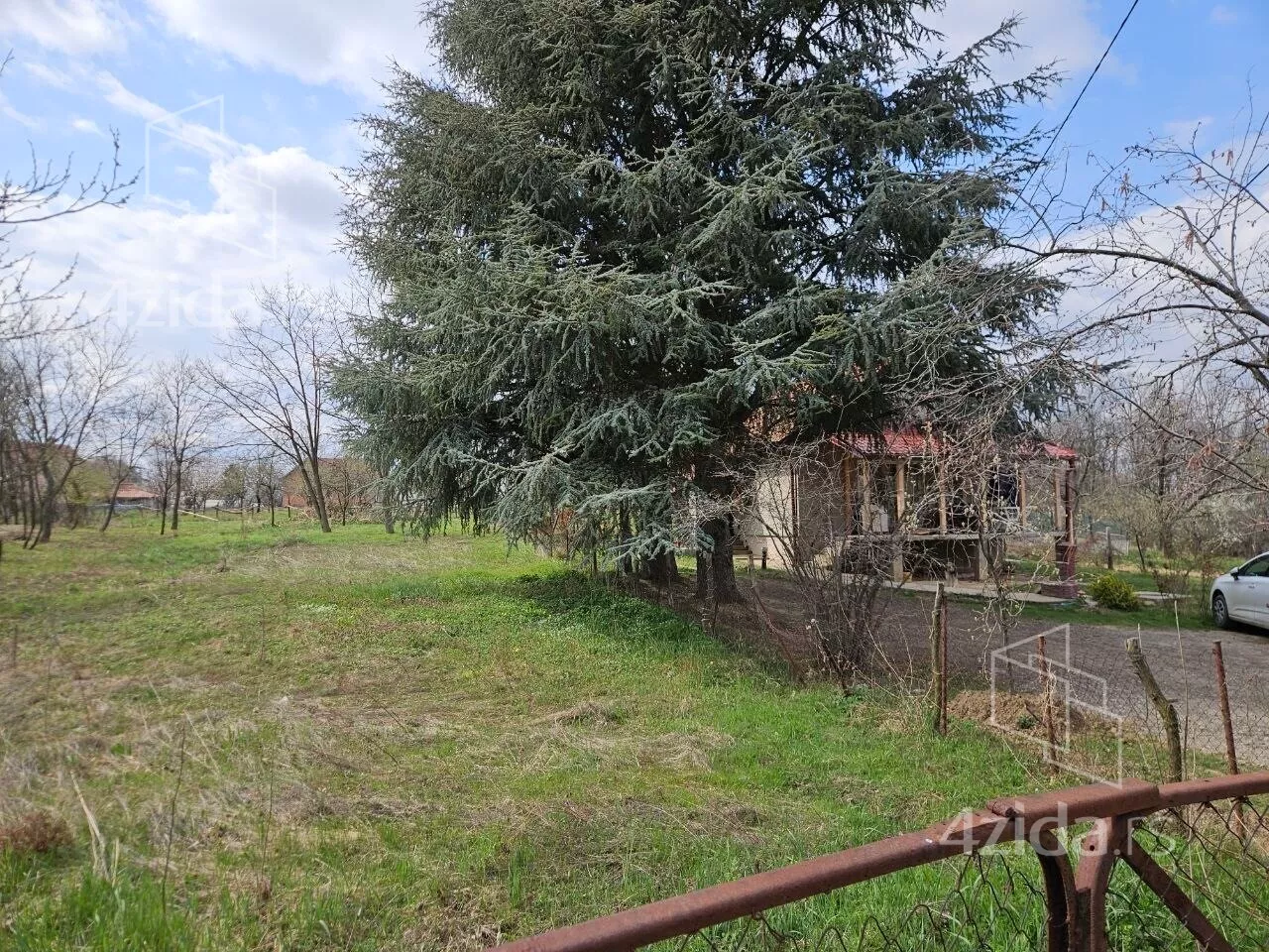 Građevinsko zemljište | 4zida