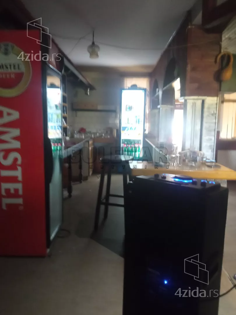Lokal | 4zida