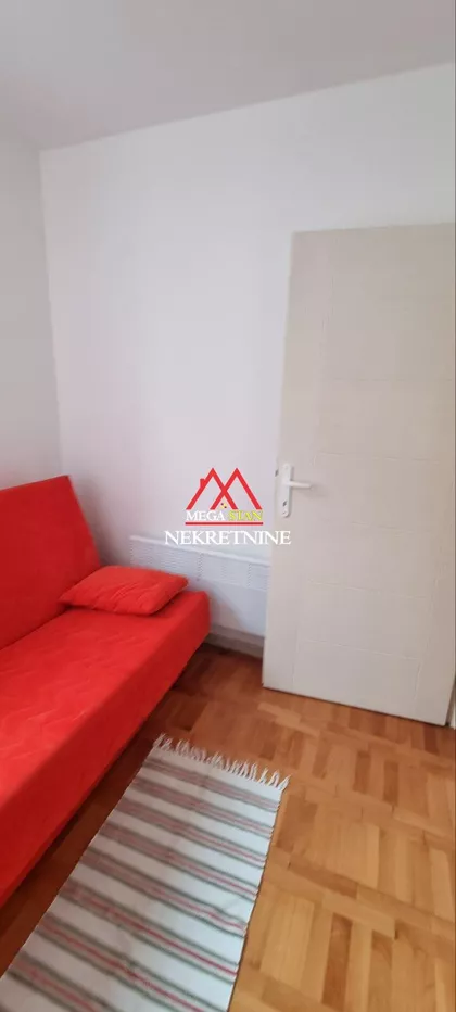 Petefi Šandora | 4zida.rs