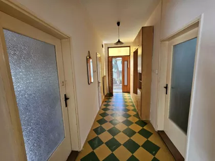 Kertvaroš | 4zida.rs