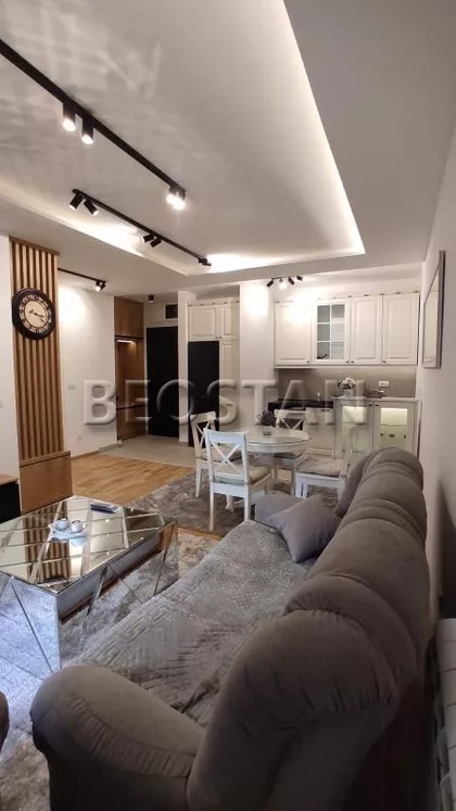 Dimitrija Tucovica | 4zida.rs