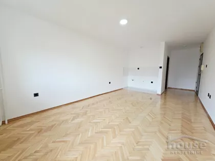 Cara Dušana | 4zida.rs