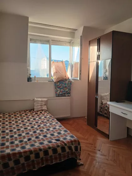 Zmaj Jovina | 4zida.rs