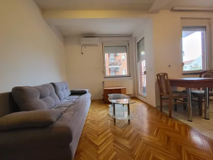 Hadži Ruvimova | 4zida.rs