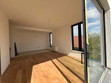 Pregrevica | 4zida.rs