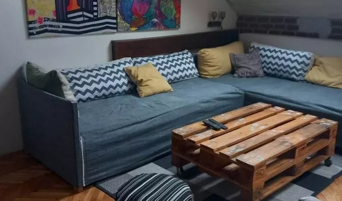 Troiposoban stan | 4zida