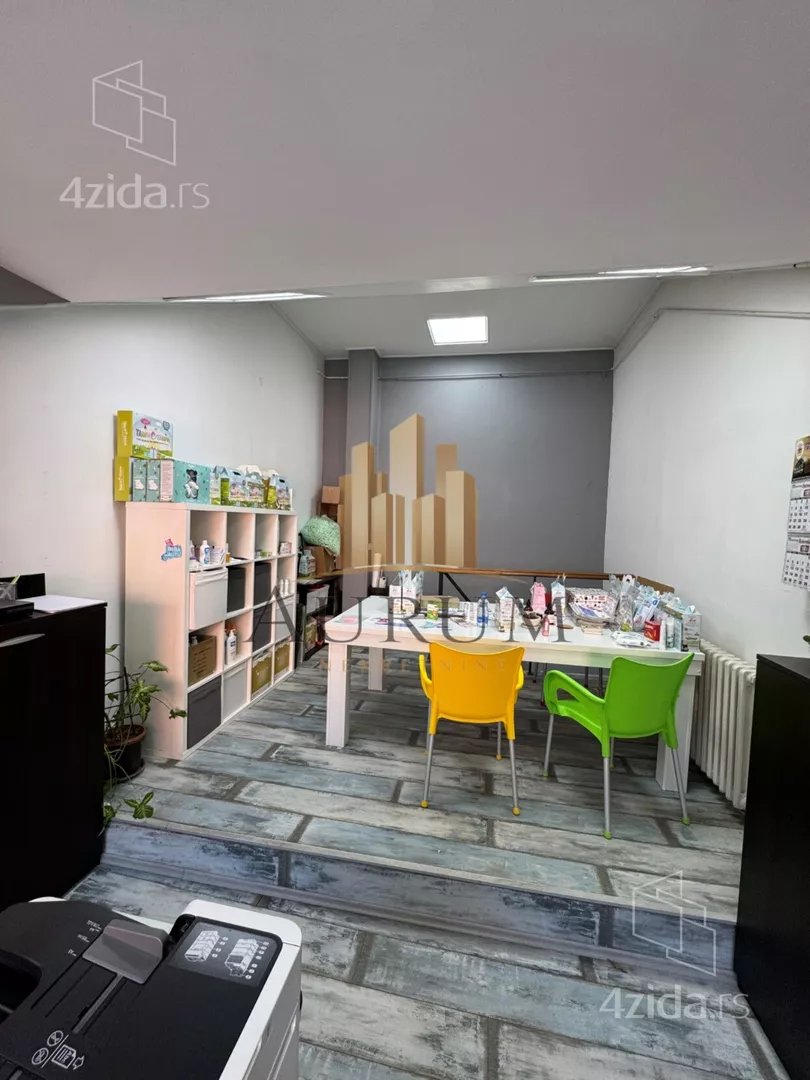 Poslovni prostor | 4zida