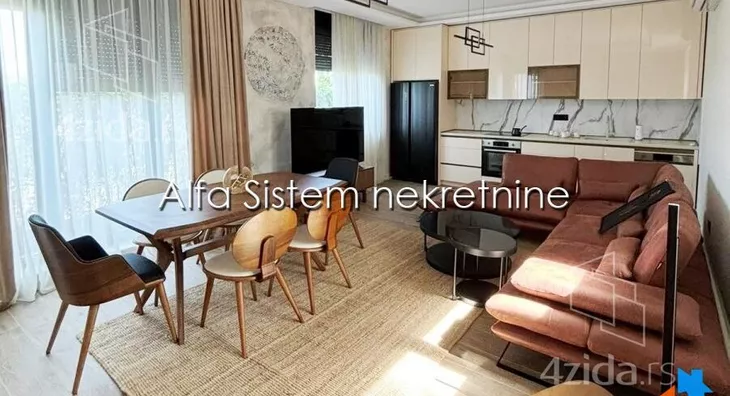 Petosoban stan | 4zida