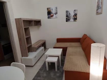 Trg Slobode 4 | 4zida.rs