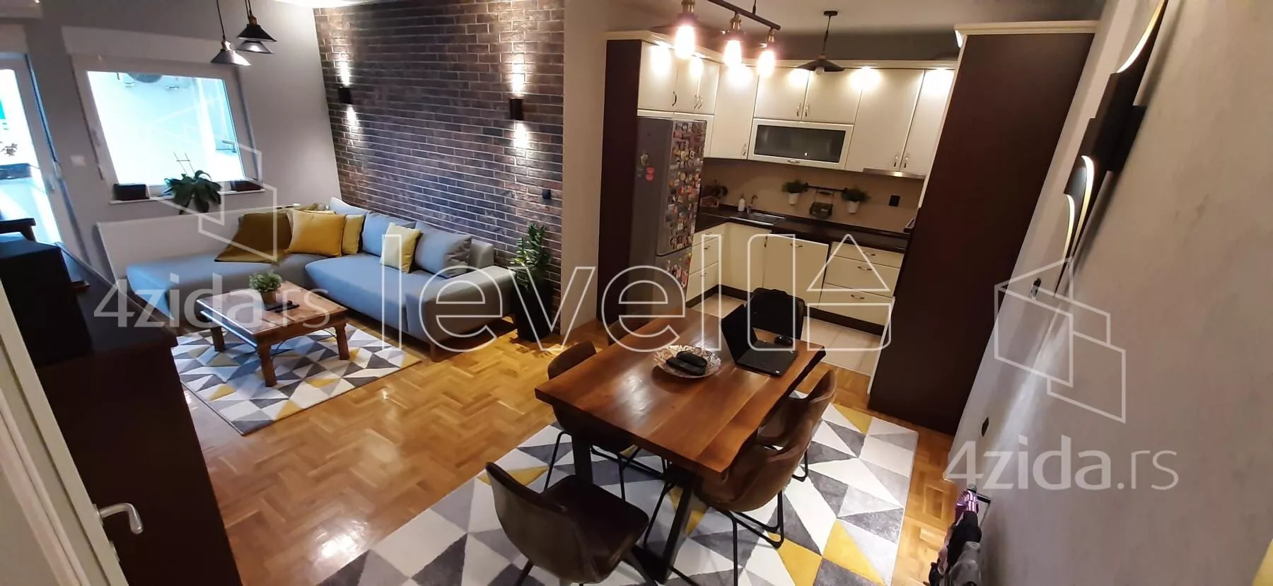 Dvoiposoban stan | 4zida