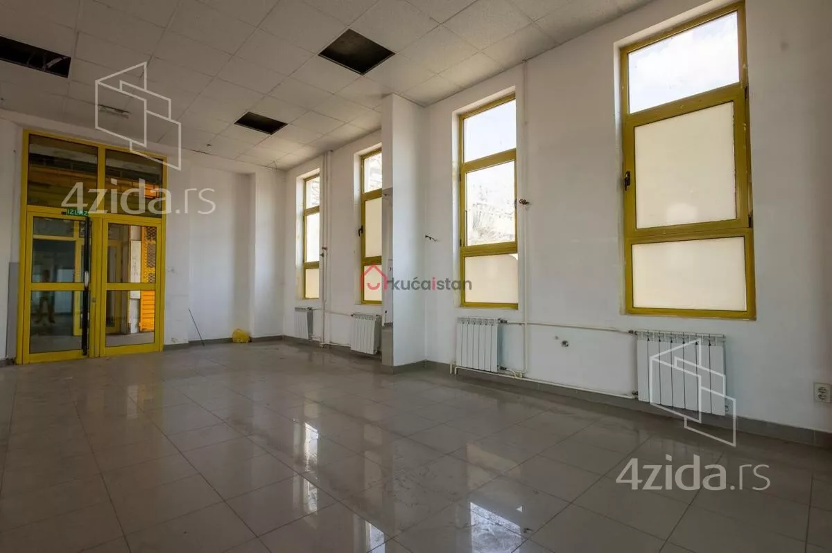 Poslovni prostor | 4zida