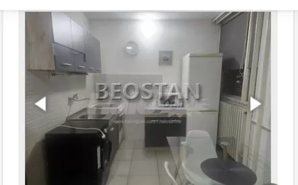 Studentska | 4zida.rs