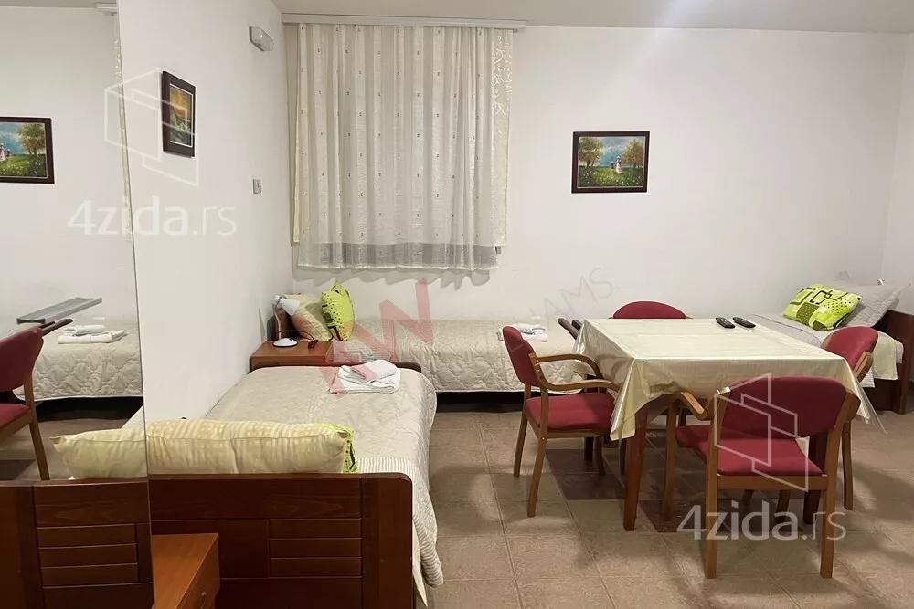 Turistički objekat | 4zida