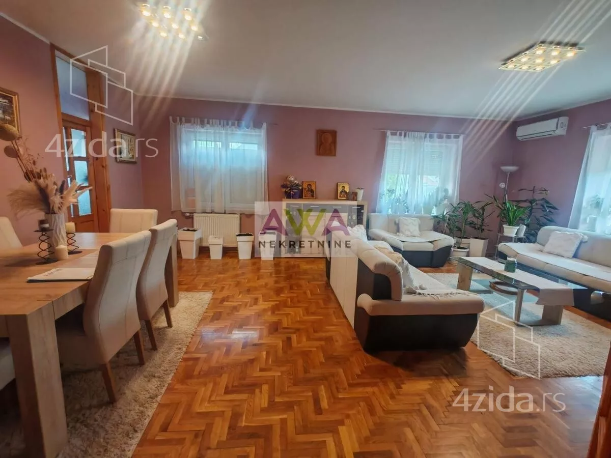 Kuća | 4zida