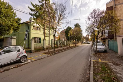 Nikole Tesle 30 | 4zida.rs