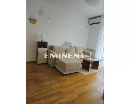 Maksima Gorkog | 4zida.rs