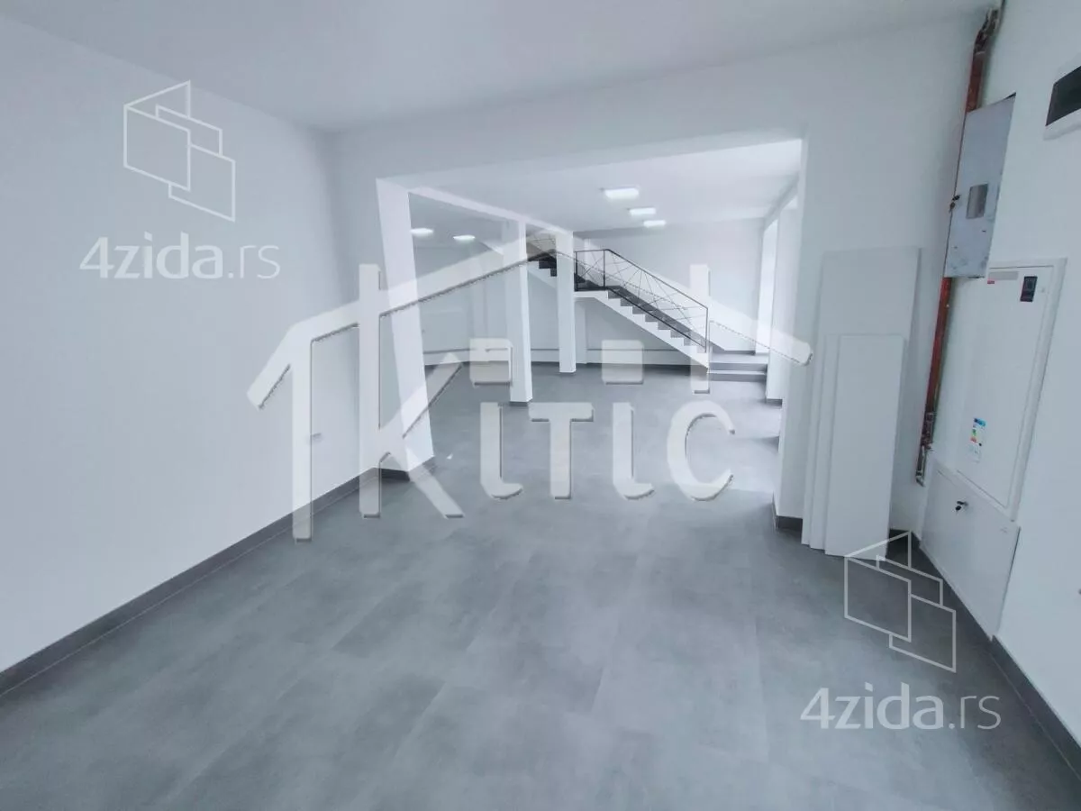 Poslovni prostor | 4zida