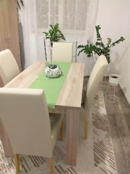 Mali Radanovac | 4zida.rs