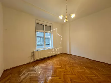 Čika Ljubina | 4zida.rs