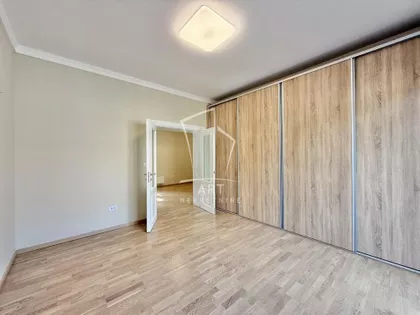 Strahinjića Bana | 4zida.rs