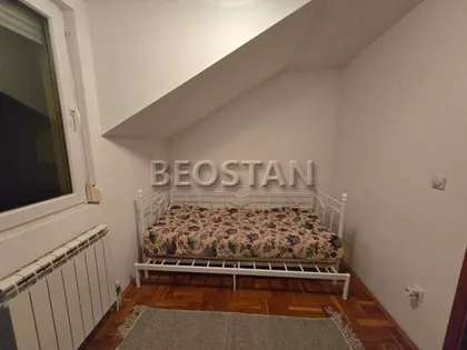 Surcinski Put | 4zida.rs