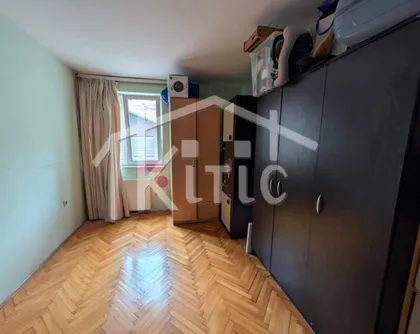 Dom Zdravlja | 4zida.rs