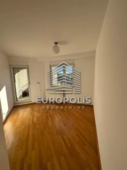 Bokeljska | 4zida.rs