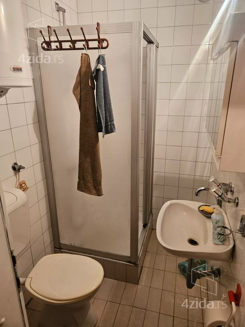 4-etažna kuća | 4zida