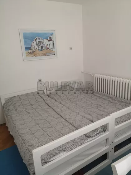 Cara Dušana | 4zida.rs