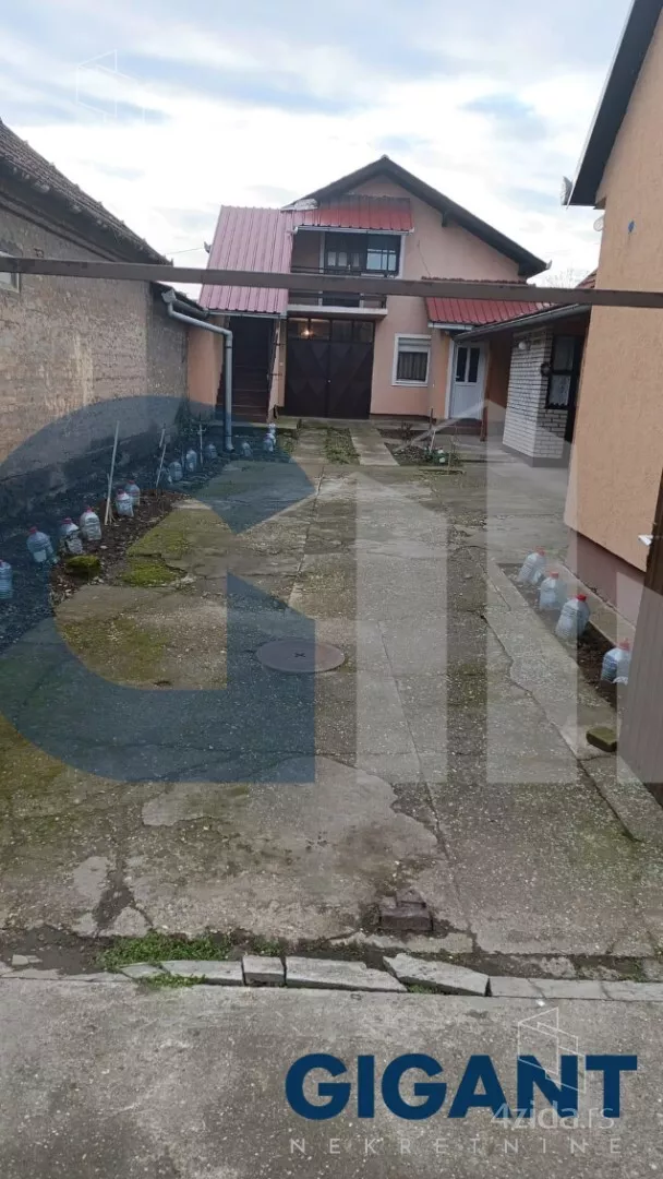 3-etažna kuća | 4zida