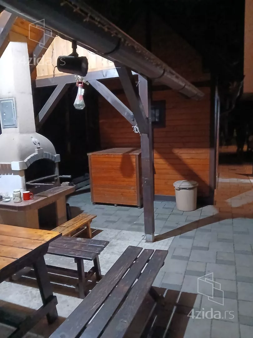 3-etažna kuća | 4zida