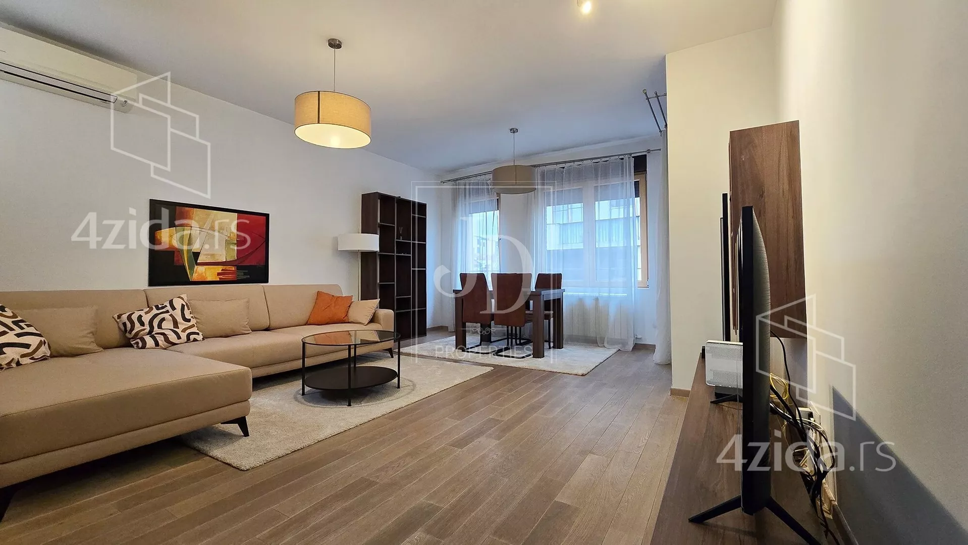 Trosoban stan | 4zida