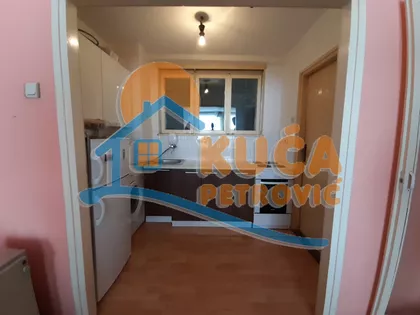 Obrenovićeva | 4zida.rs