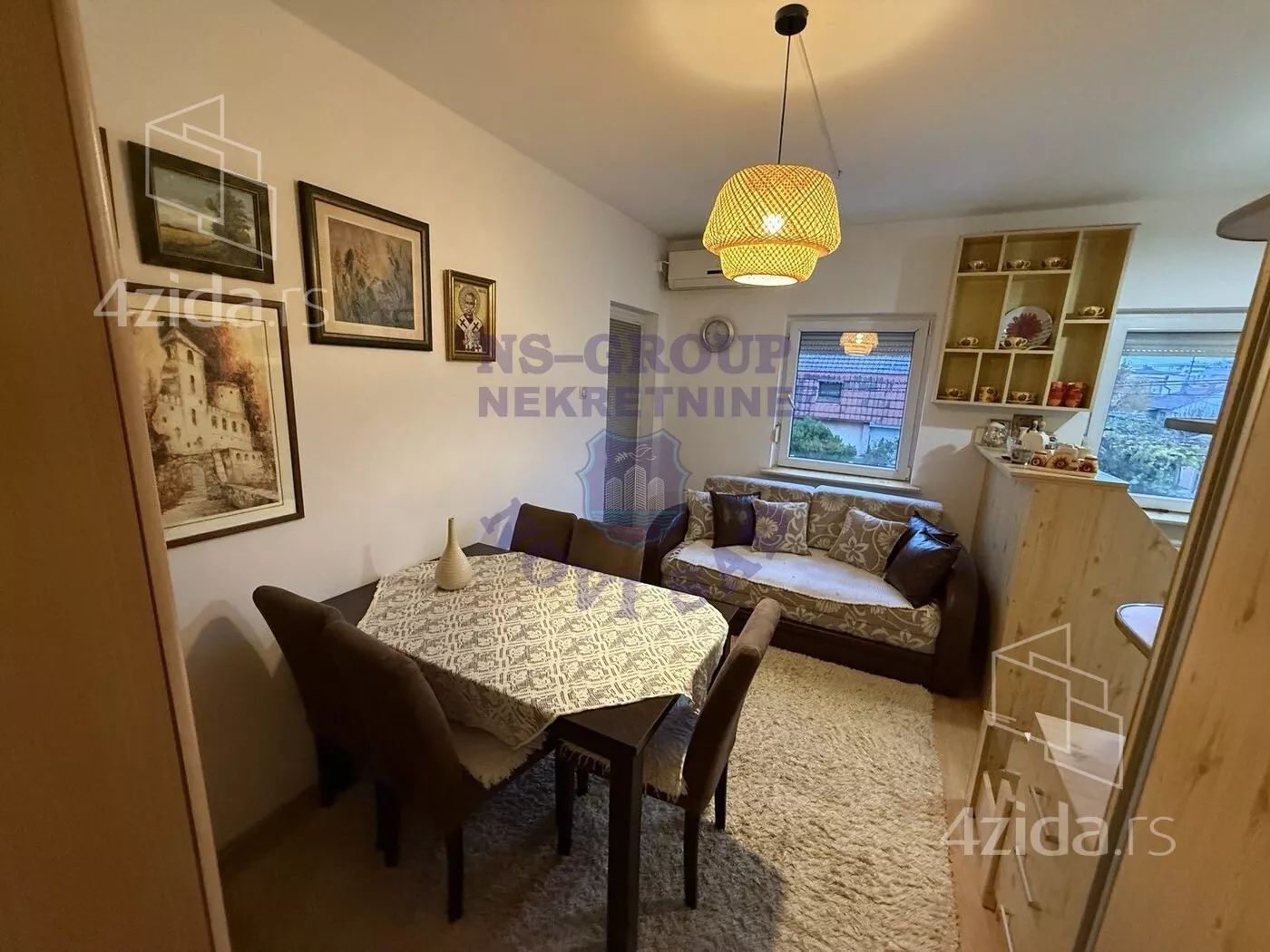 Jednoiposoban stan | 4zida