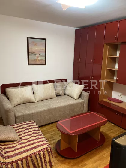 Trg učitelja Tase | 4zida.rs