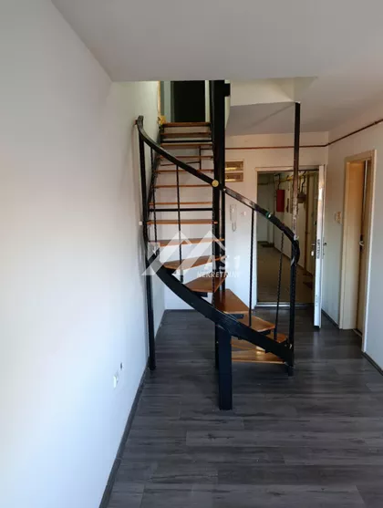 Cetinjska | 4zida.rs