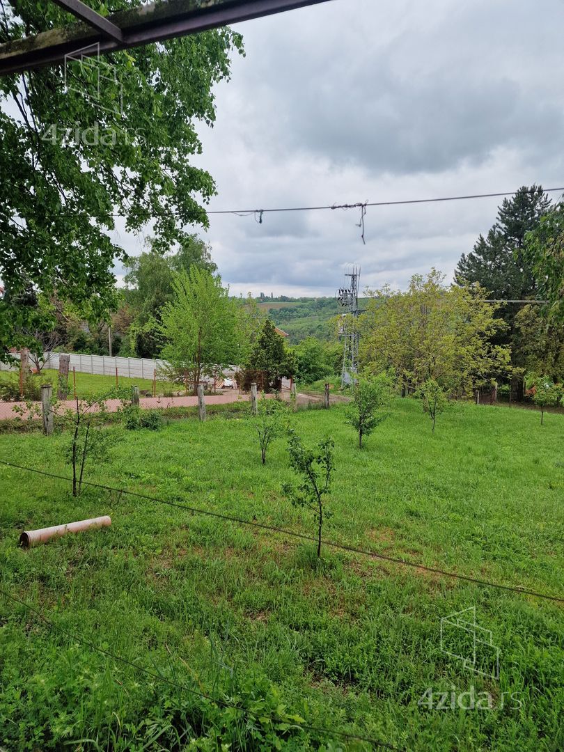 Μονοκατοικία, 144 m²