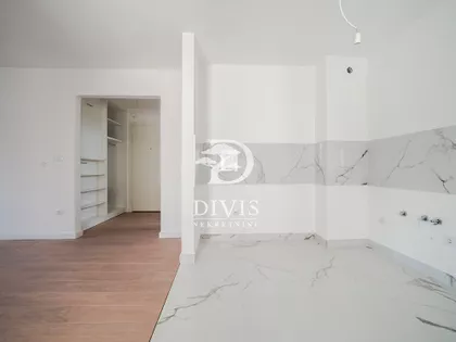 Admirala Vukovića bb | 4zida.rs