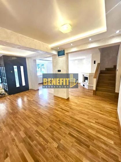 Bežanijska kosa 1 | 4zida.rs