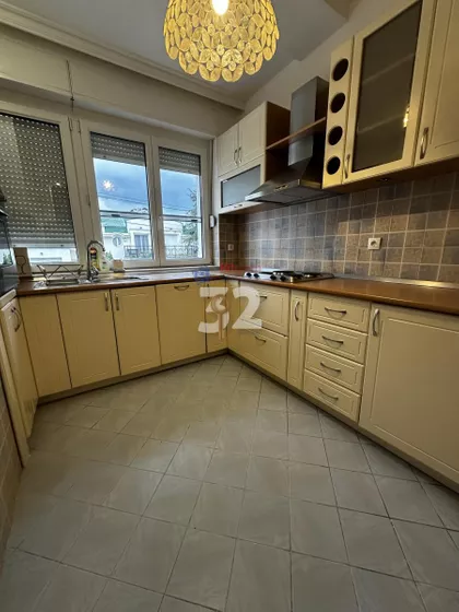 Pivljanina Baje | 4zida.rs