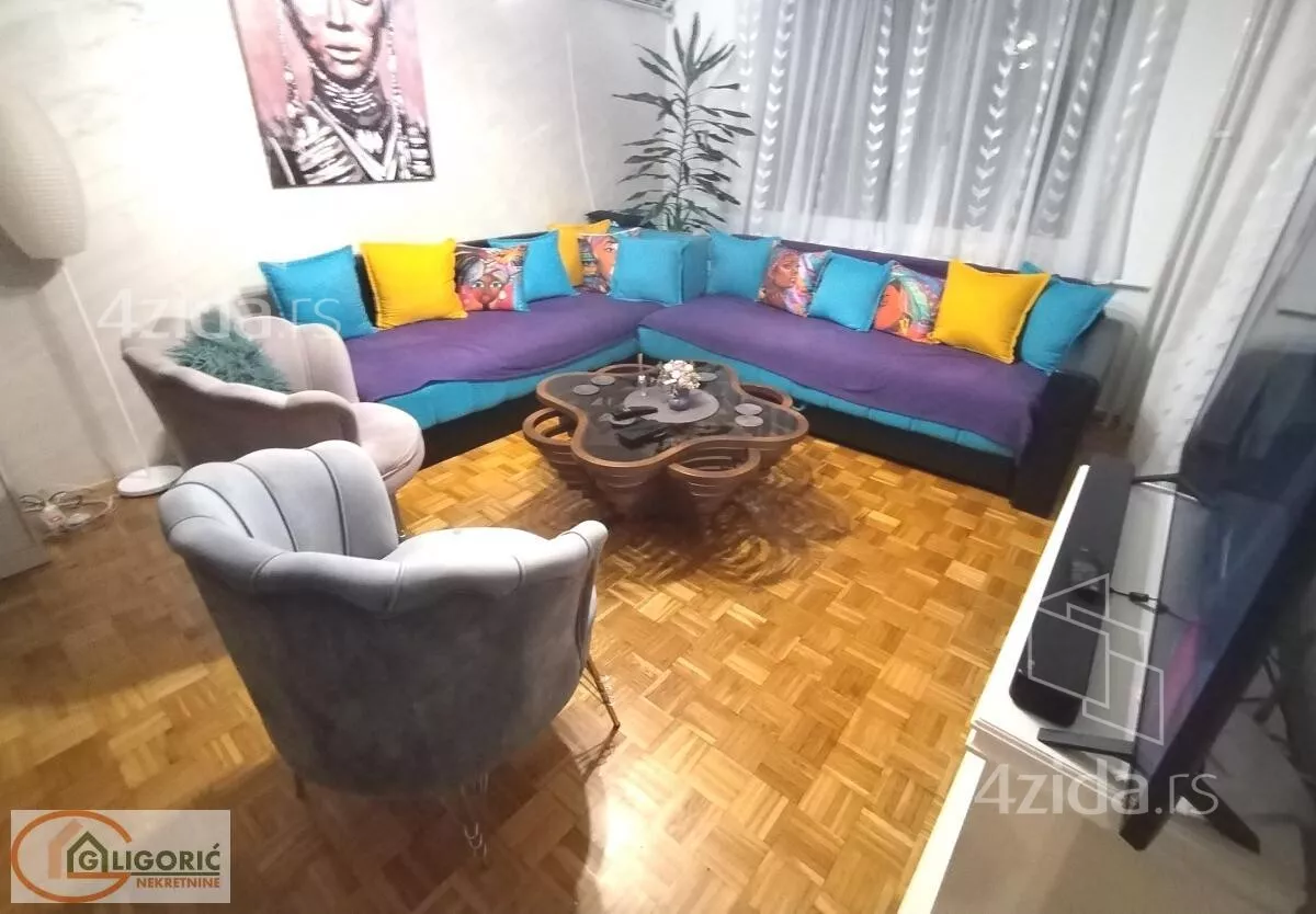 Troiposoban stan | 4zida