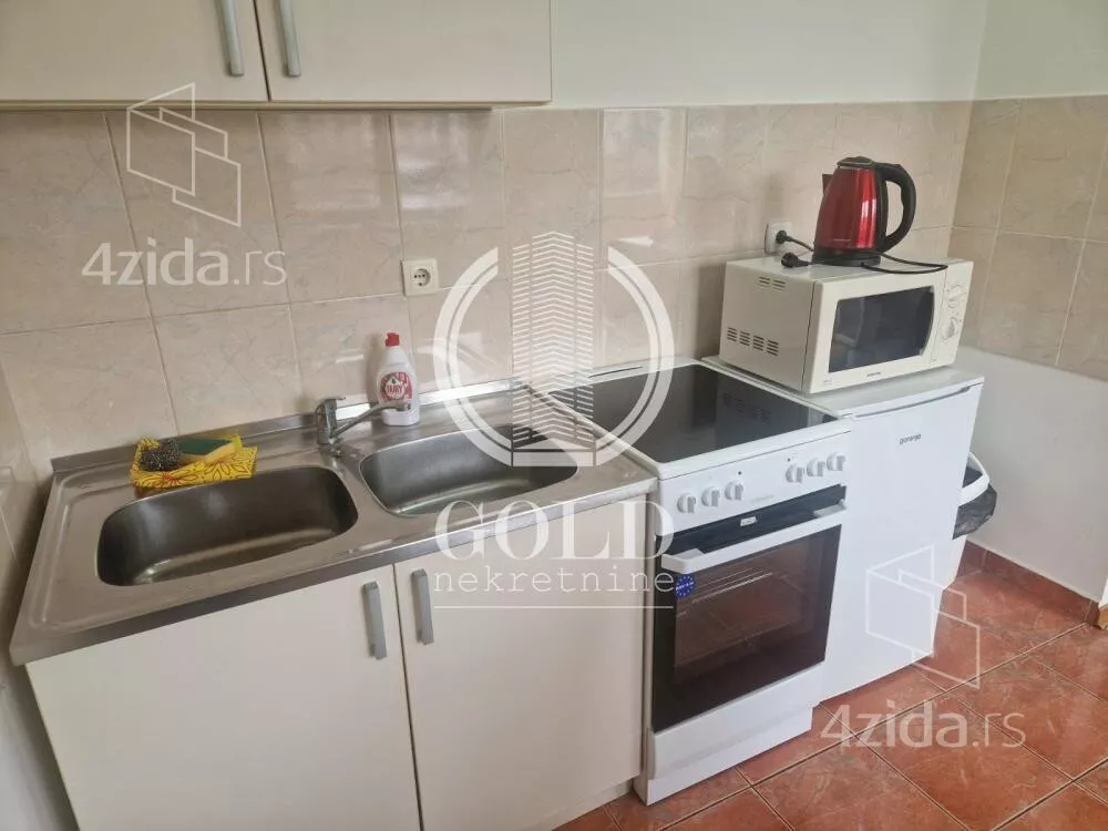 Garsonjera | 4zida