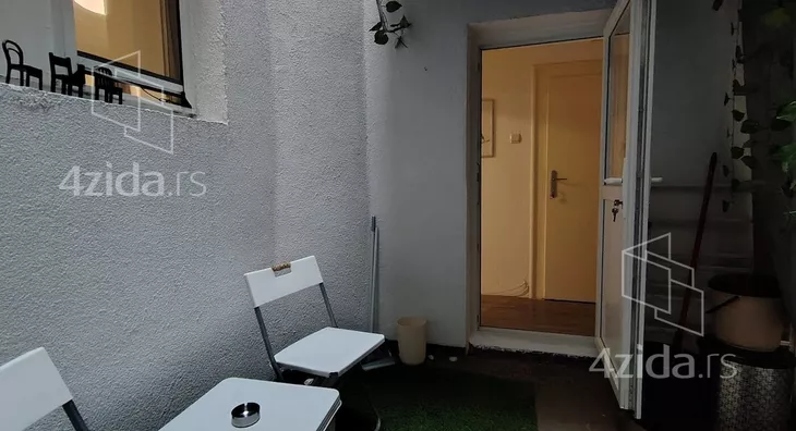 Garsonjera | 4zida