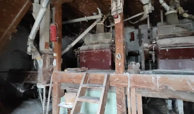 Poslovna zgrada | 4zida