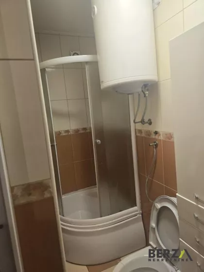 Bulevar Patrijarha Pavla (Somborski Bulevar) | 4zida.rs